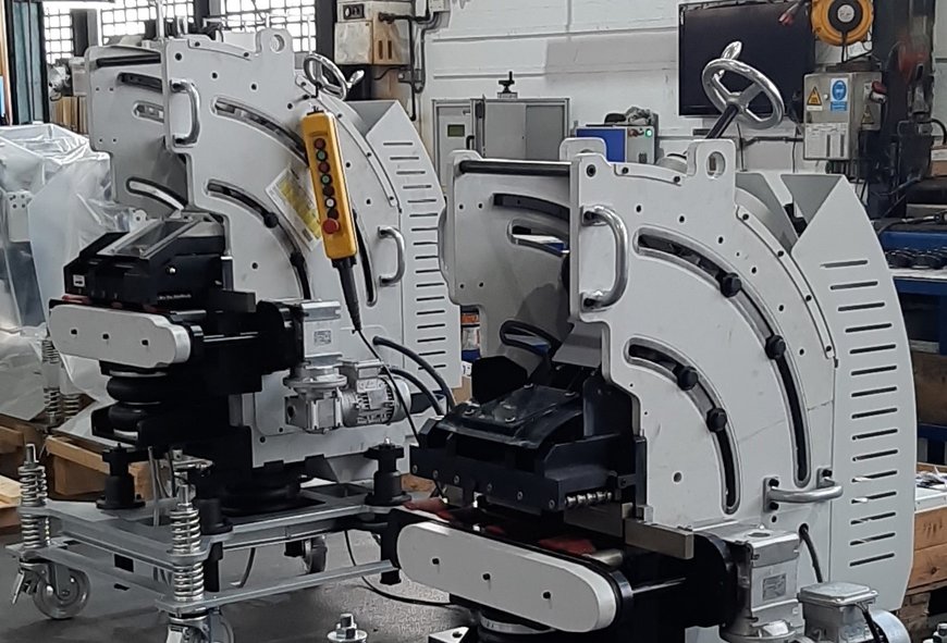 HERE WE ARE WITH THE NEW MODEL FROM CEVISA, THE CHP 30G PORTABLE MILLING MACHINE
